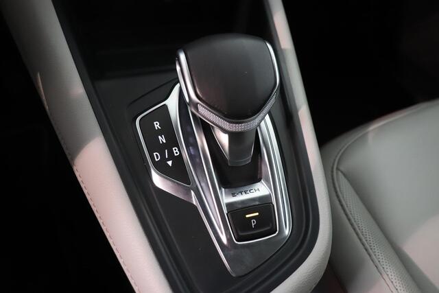 Renault CAPTUR 1.6 E-Tech Plug-in Hybrid 160 Initiale Paris | 360 Camera | Lederen bekleding | BOSE audio | Cruise control adaptief | Apple Carplay Android Auto |