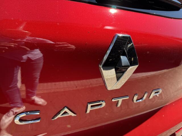 Renault CAPTUR 1.3 TCe 140pk EDC Techno