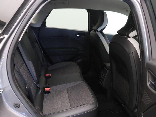 Renault CAPTUR TCe 100pk Bi-Fuel Intens | Achteruitrijcamera | Navigatie| Climate control | Cruise control |