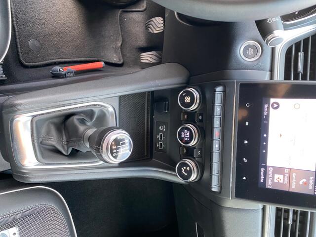 Renault CAPTUR INTENS