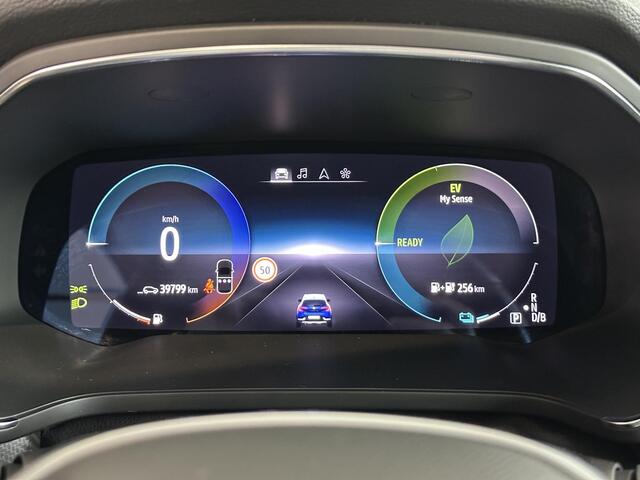 Renault CAPTUR 1.6 E-Tech Plug-in Hybrid 160 Edition One AUTOMAAT | NAVIGATIE | RONDOM ZICHT CAMERA