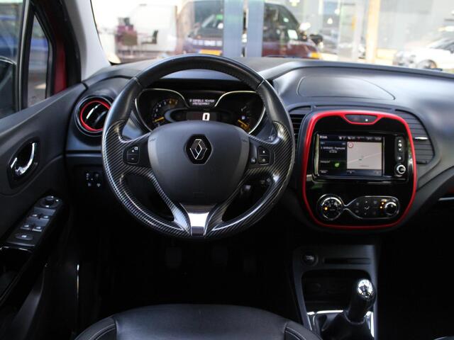 Renault CAPTUR 90 TCe Xmod / TREKHAAK / NAVI / CAMERA / PDC A / CRUISE / CLIMATE / LEDER / STOELVERW. / DAB / PRIV GLASS / 17'' LMV