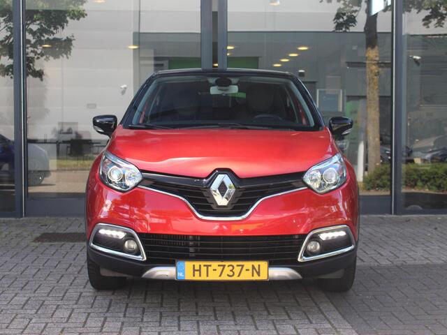Renault CAPTUR 90 TCe Xmod / TREKHAAK / NAVI / CAMERA / PDC A / CRUISE / CLIMATE / LEDER / STOELVERW. / DAB / PRIV GLASS / 17'' LMV