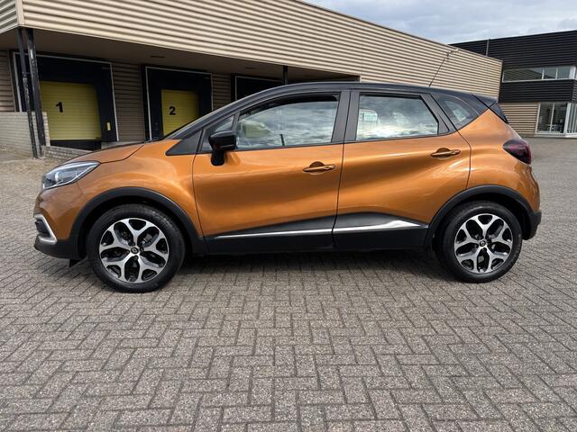 Renault CAPTUR 1.3 TCe Intens [ fm navi,camera,ecc,17``lmv,pdc ]