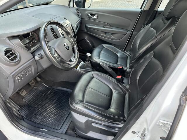 Renault CAPTUR 0.9 TCe Intens Navigaie Leder
