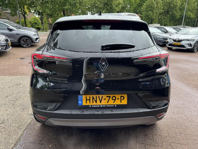 Renault CAPTUR 1.6 E-Tech 145 esprit Alpine+Pack Light & Sound!!