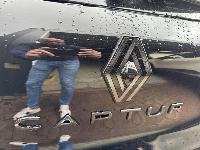 Renault CAPTUR 1.6 E-Tech 145 esprit Alpine+Pack Light & Sound!!