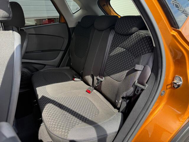 Renault CAPTUR TCe 90 Intens Camera 49.000 km