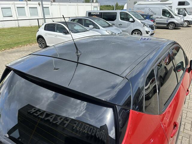 Renault CAPTUR 1.2 TCe Edition One AUTOMAAT / LED / NAVI / RIJKLAAR