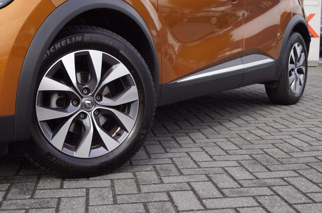 Renault CAPTUR 1.0 TCe 100 Intens / Navi / Camera / Trekhaak / key-less/ LED