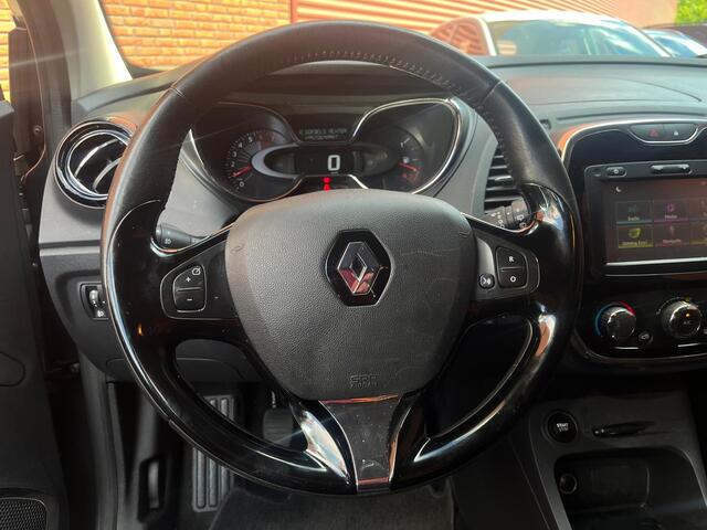 Renault CAPTUR 0.9 TCe Limited // NAVI // PDC // CRUISE // TREKHAAK!!
