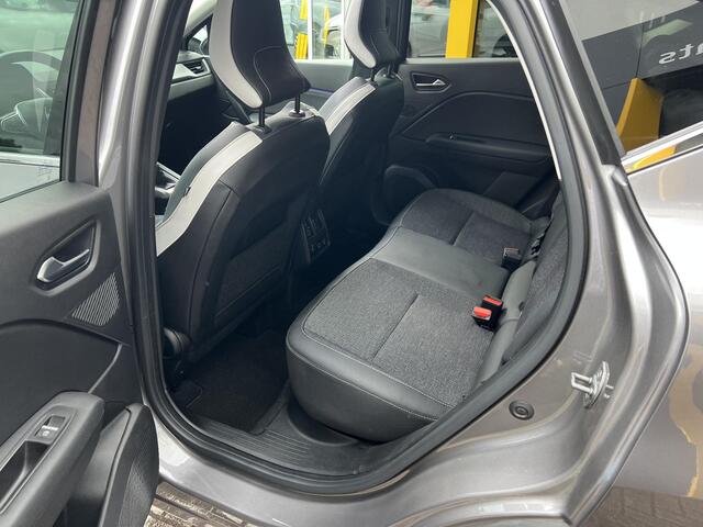 Renault CAPTUR 1.0 TCe 90 techno | Pack Bose | Pack Driving | Pack winter | Glazen schuif kantel dak |