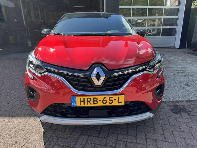 Renault CAPTUR 1.3 TCe 140pk EDC Techno