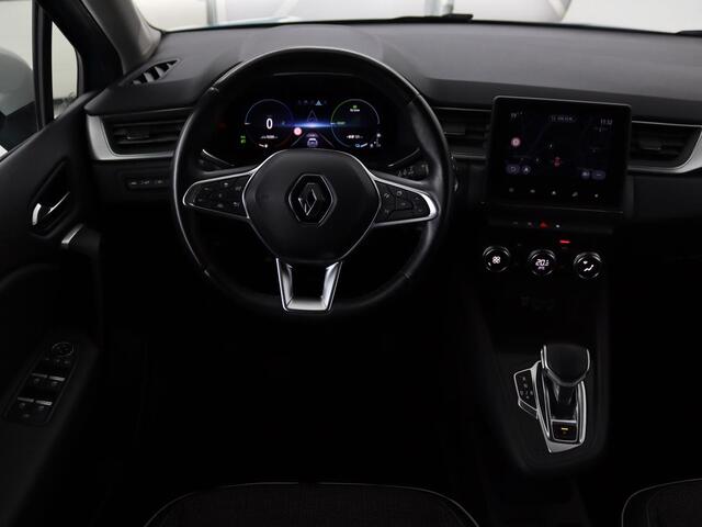 Renault CAPTUR 1.6 E-Tech Plug-in Hybrid 160 Intens | Adaptive cruise | Stuurverwarming | Carplay | Full LED | Keyless | Navigatie | Parkeerhulp