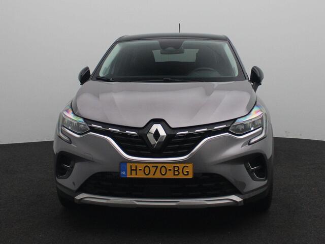 Renault CAPTUR TCe 130 Intens | Parkeersensoren v + a met achteruitrijcamera | EASY LINK mediasysteeem met Apple CarPlay & Android Auto | Lichtmetalen wielen 17" 'Bahamas' met zwarte inleg | Two-tone metaalkleur |