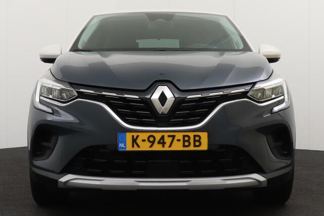 Renault CAPTUR 1.3 130 PK TCe Style+ Two Tone Trekhaak 18' LMV Side-step LED