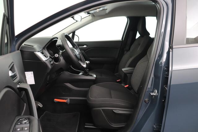 Renault CAPTUR 1.3 130 PK TCe Style+ Two Tone Trekhaak 18' LMV Side-step LED