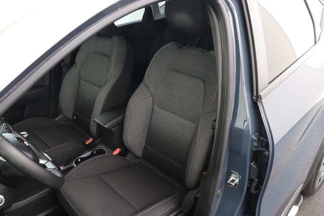 Renault CAPTUR 1.3 130 PK TCe Style+ Two Tone Trekhaak 18' LMV Side-step LED