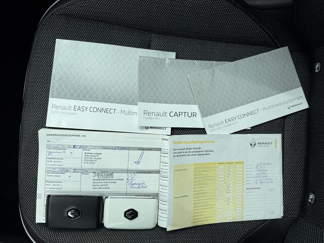 Renault CAPTUR 1.0 TCe 100 Intens Trekhaak Afneembaar (1200 kg trekgewicht) / 360 Graden Camera / Cruise Control / Navigatie / Bluetooth / Airco