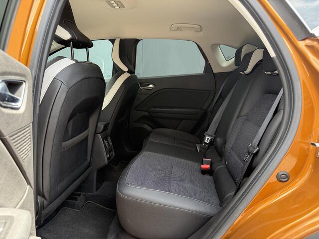 Renault CAPTUR 1.0 TCe 100 Intens Trekhaak Afneembaar (1200 kg trekgewicht) / 360 Graden Camera / Cruise Control / Navigatie / Bluetooth / Airco