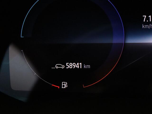 Renault CAPTUR 160pk E-Tech Plug-in Hybrid Intens Camera | Cruise | Navi | Parkeersens. v+a | Stoelverw. | Trekhaak