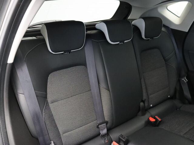 Renault CAPTUR E-Tech full hybrid 145pk techno | Grootscherm navigatie | Digitaal dashboard | Achteruitrijcamera | Parkeersensoren voor/achter |