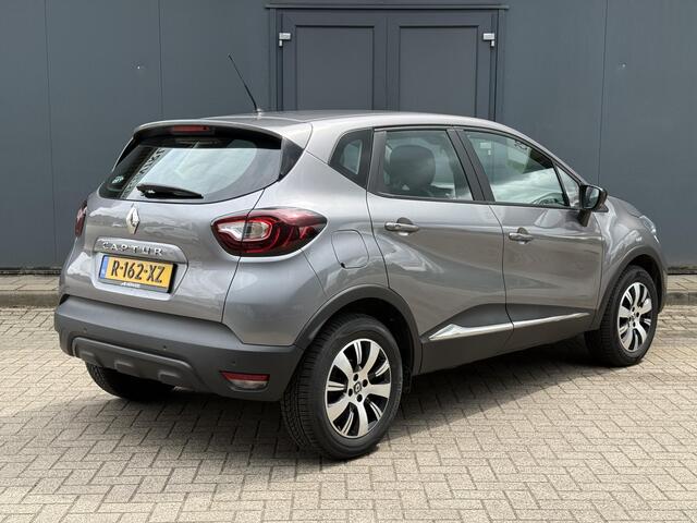 Renault CAPTUR 0.9 TCe Intens Apple Carplay / Navigatie / Cruise Control / All Season Banden / Stoelverwarming / 1ste Eigenaar