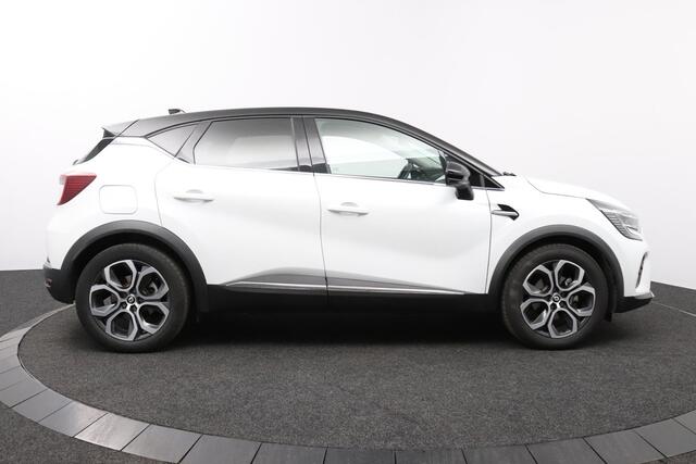 Renault CAPTUR 1.6 E-Tech Plug-in Hybrid 160 Intens | Trekhaak | Pack Parking | Pack Drive Assist |