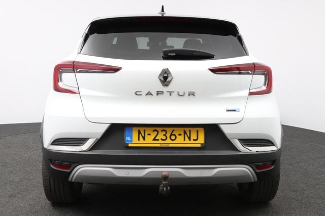 Renault CAPTUR 1.6 E-Tech Plug-in Hybrid 160 Intens | Trekhaak | Pack Parking | Pack Drive Assist |