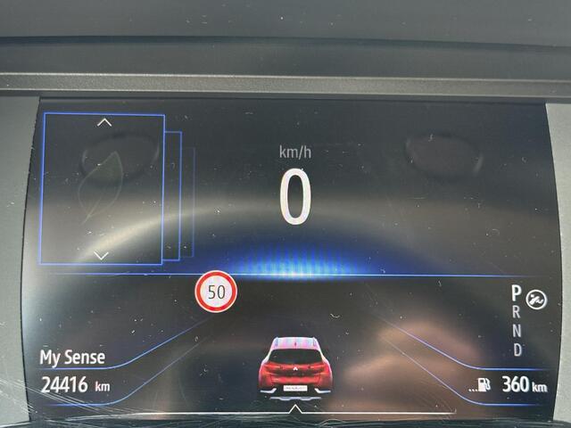 Renault CAPTUR 1.3 TCe 130 Intens Unieke Km! / Navi / Cruise / Camera / Clima / sensoren voor / Keyless