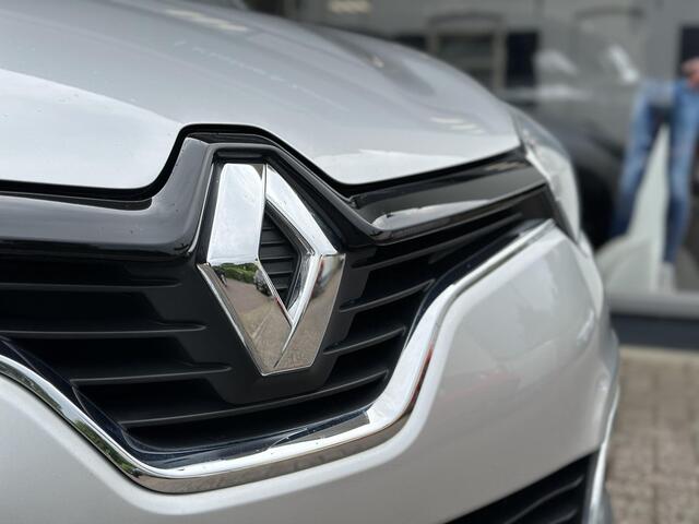 Renault CAPTUR 0.9 TCe Xmod | Stoel verwarming | Pack City | Trekhaak | Camera achter