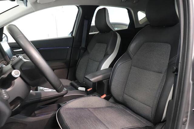 Renault CAPTUR 1.6 E-Tech Plug-in Hybrid 160 Pk Intens | Camera | Climatronic | Navigatie | 18" Lichtmetaal | LED | 230V laadkabel |