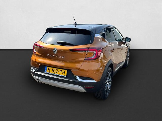 Renault CAPTUR 1.3 TCe 130 Intens AUTOMAAT / NAVI / ECC / CRUISE