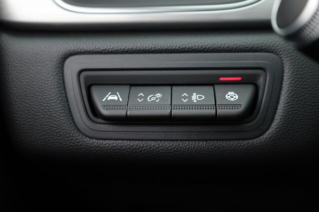 Renault CAPTUR 1.3 TCe 140 Intens | Cruise | Navi | Stoel-Stuurverw. | PDC V+A | Camera