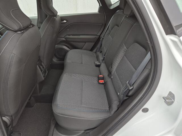 Renault CAPTUR 1.3 mild hybrid 160 techno Automaat / Navigatie via Apple Carplay of Android Auto / Trekgewicht 1500 kg / Stoelverwarming / Achteruitrijcamera / Cruise control / Climate control /