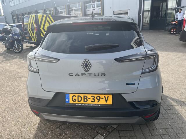 Renault CAPTUR 1.6 E-Tech full hybrid 145 esprit Alpine / Demo Zuidoost / Vraag naar beschikbaarheid
