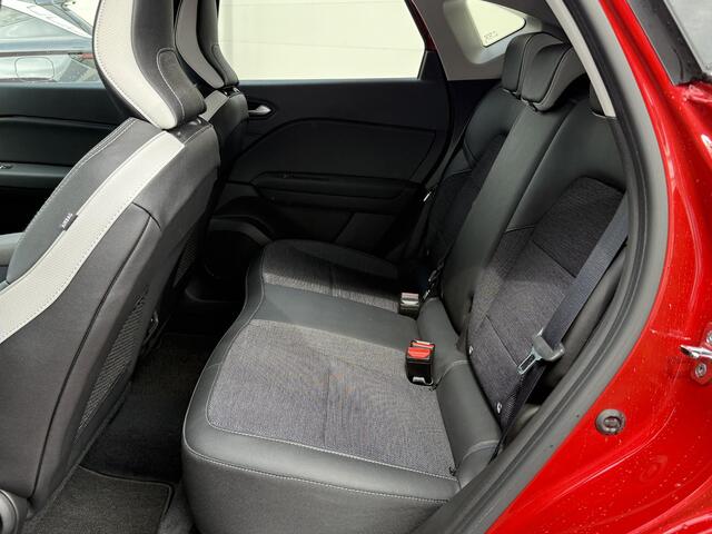 Renault CAPTUR 1.3 TCe 140 Intens (Hoge instap) (5.270 KM!!) Trekhaak | Automaat | Camera | Navigatie | Dealer Onderhouden