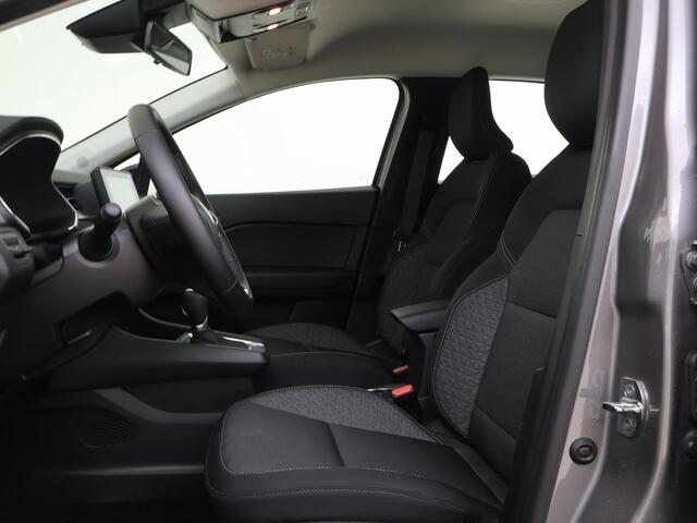 Renault CAPTUR E-Tech plug-in hybrid 160PK / NAVI / Carplay / Parkeer sensoren / Carselexy