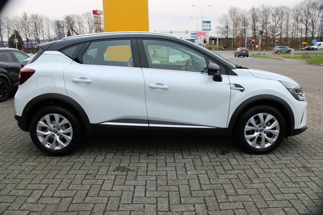 Renault CAPTUR TCe 130 Intens | Weinig kms |