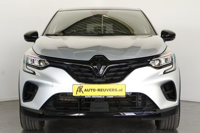 Renault CAPTUR 1.3 TCe 140 Black edition / LED / Navi / ACC / CarPlay / Cam