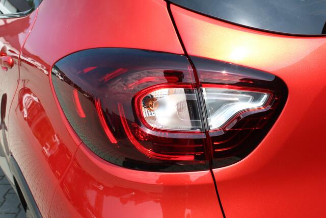 Renault CAPTUR 0.9 TCe Intens | Trekhaak | Dodehoek detectie | Cruise control | Lichtmetalen velgen | Airco | Navigatie | Bluetooth | Android auto
