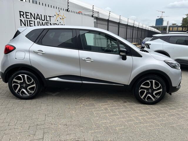 Renault CAPTUR 1.2 TCe Dynamique / NAVIGATIE / CAMERA / PARKEERSENSOREN