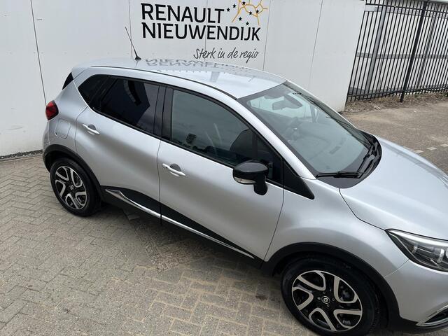 Renault CAPTUR 1.2 TCe Dynamique / NAVIGATIE / CAMERA / PARKEERSENSOREN