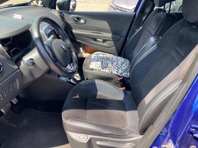 Renault CAPTUR 1.3 TCe Version S / LED / Aut / Navi / Cam / 4S Band