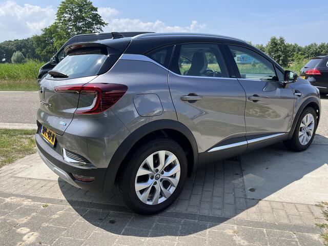 Renault CAPTUR 1.6 E-Tech Plug-in Hybrid 160 Intens / Apple Carplay - Android Auto / Stoelverw.+Stuurverw. / Camera / PDC V+A / 17'' LMV /