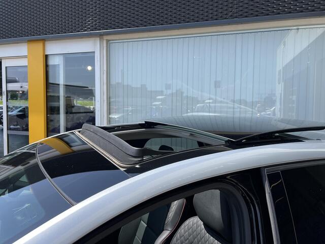 Renault CAPTUR 1.3 mild hybrid 160 iconic | Glazen schuif-kantel dak | 360 graden camera | Adaptieve Cruise Control | Leer | Stoel & stuur verwarming |