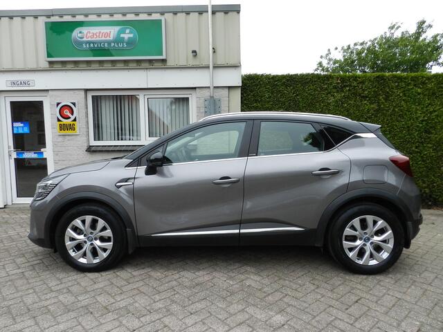 Renault CAPTUR 1.6 E-Tech Plug-in Hybrid 160 Serie Limitée E-TECH 143PK !! - Trekhaak + Apple Carplay Android Auto - ParkHulp Voor & Achter - 100% Onderhouden - Stoelverwarming & Stuurwielverwarming