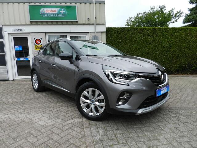 Renault CAPTUR 1.6 E-Tech Plug-in Hybrid 160 Serie Limitée E-TECH 143PK !! - Trekhaak + Apple Carplay Android Auto - ParkHulp Voor & Achter - 100% Onderhouden - Stoelverwarming & Stuurwielverwarming