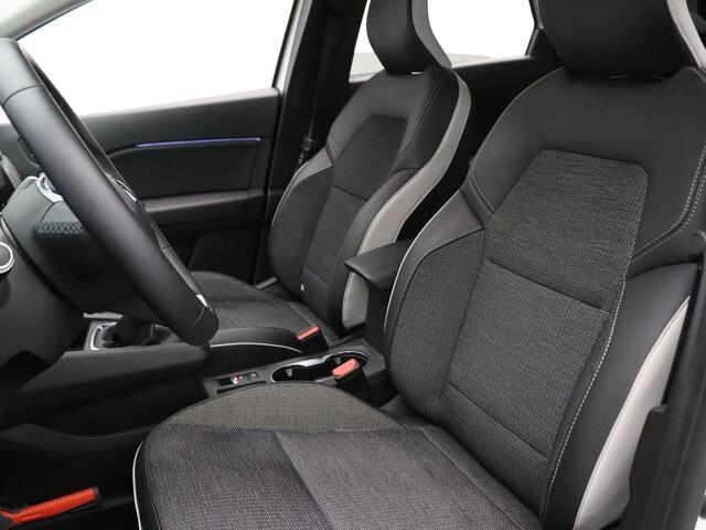 Renault CAPTUR TCe 100pk Intens Camera | Climate | Cruise | Carplay | Parkeersens. v+a