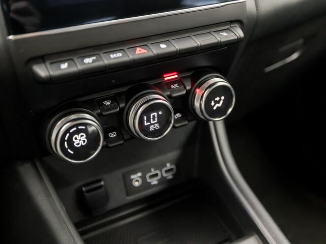 Renault CAPTUR 1.3 TCe 140 Intens 141Pk Automaat (APPLE CARPLAY, GROOT NAVI, VIRTUAL COCKPIT, STOELVERWARMING, SPORTSTOELEN, CAMERA, KEYLESS, CRUISE, NIEUWSTAAT)